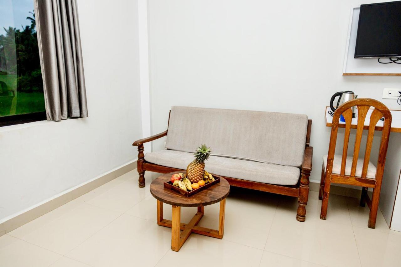Fourteen Pods By The Sea Hotel Morjim Buitenkant foto